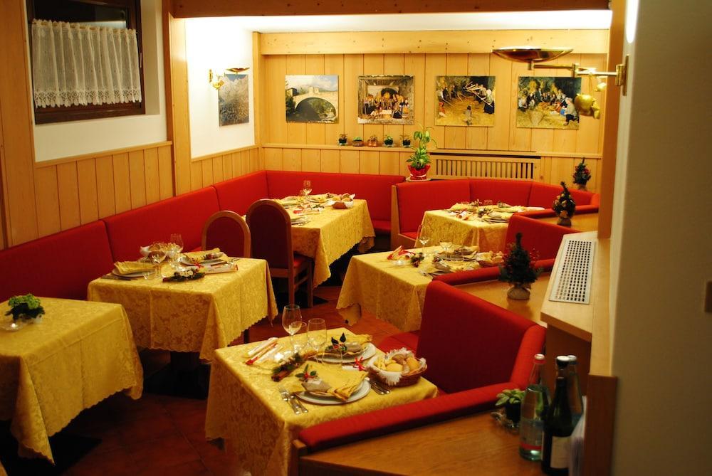 Hotel Terme Бормио Екстериор снимка