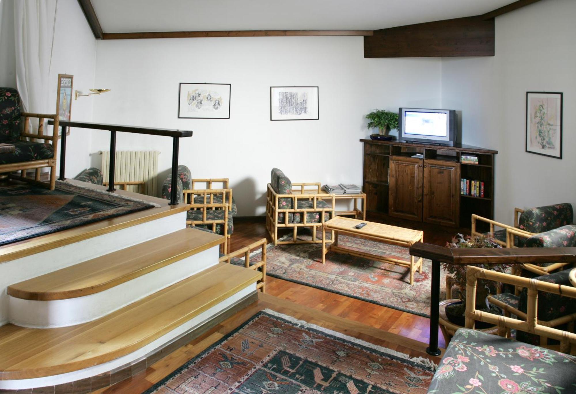Hotel Terme Бормио Екстериор снимка