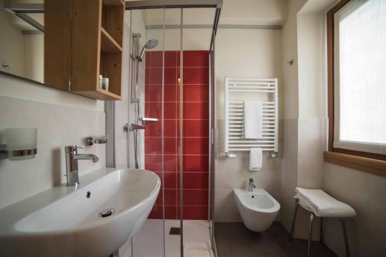 Hotel Terme Бормио Екстериор снимка